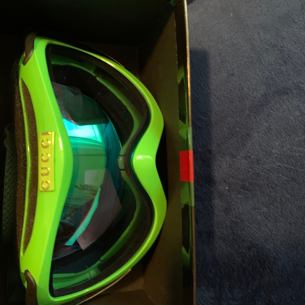 Gucci Goggles - Picture 2 of 7